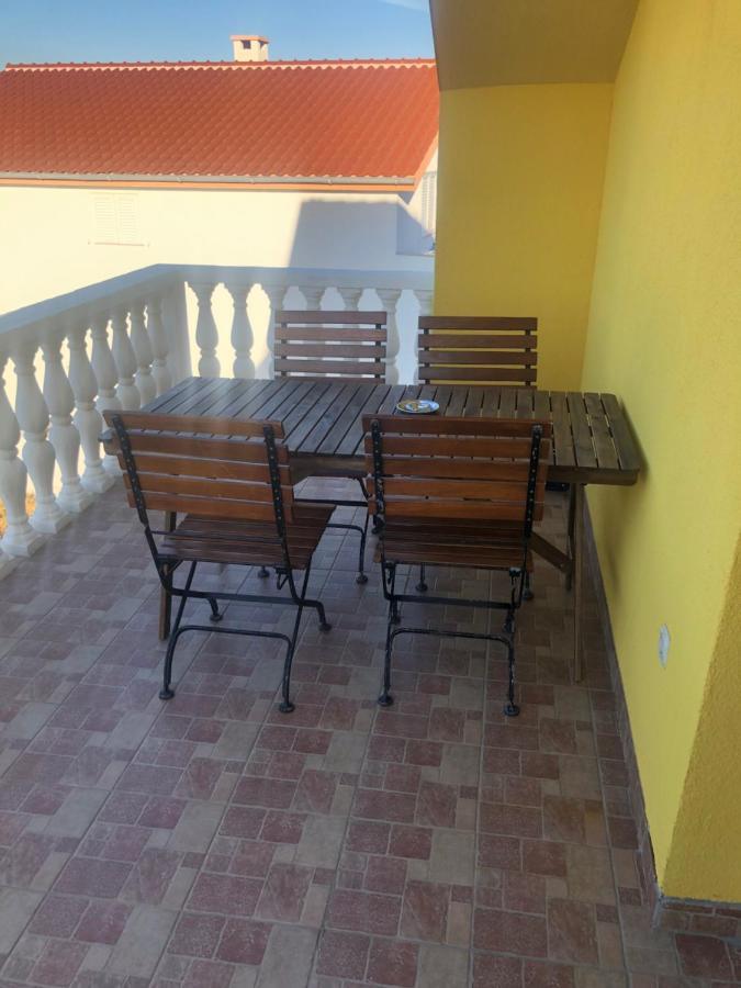 Miro Apartmani Razanac Bagian luar foto