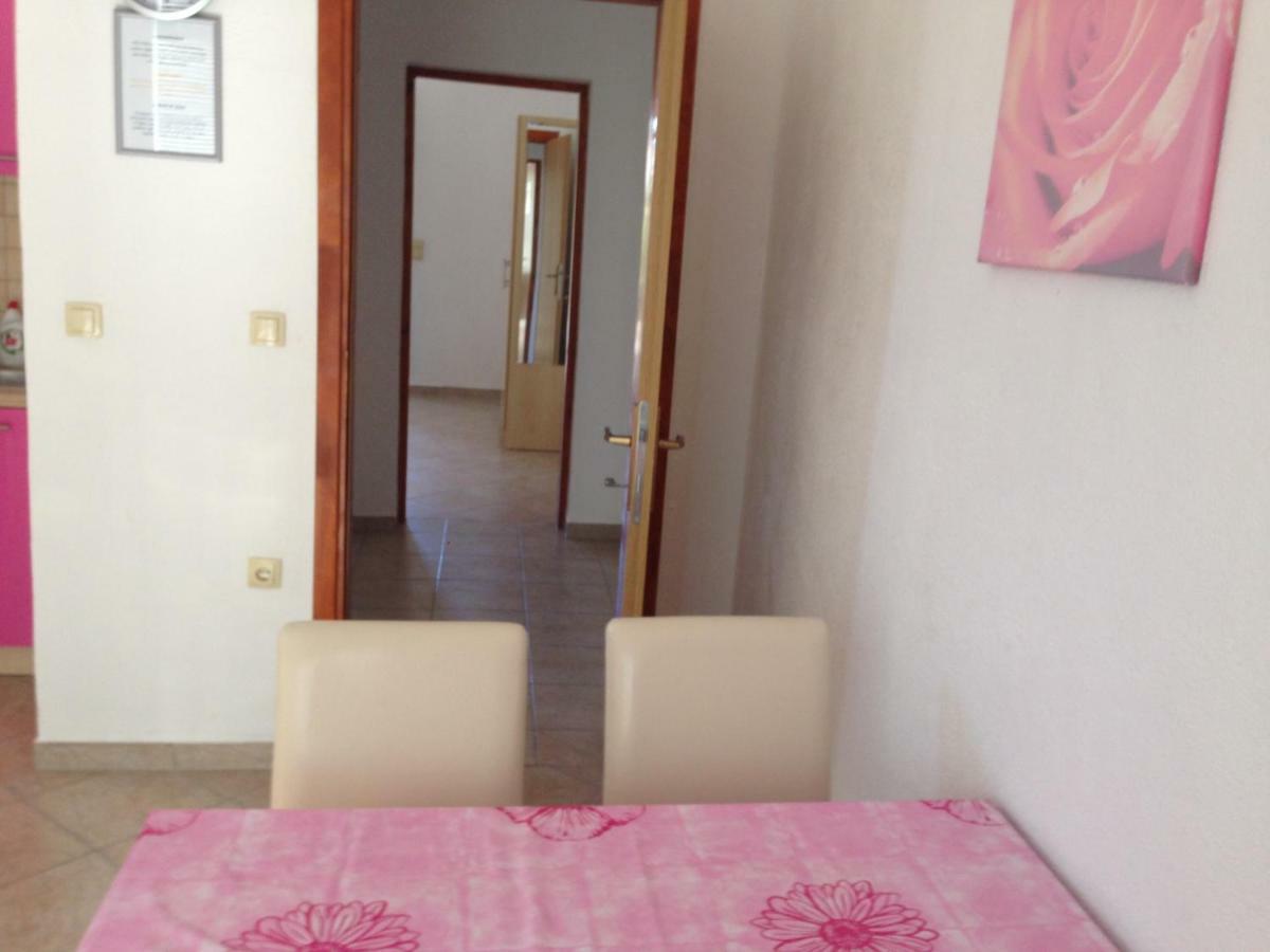 Miro Apartmani Razanac Bagian luar foto