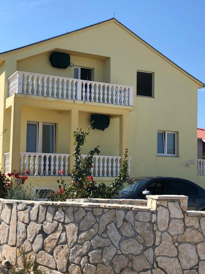 Miro Apartmani Razanac Bagian luar foto