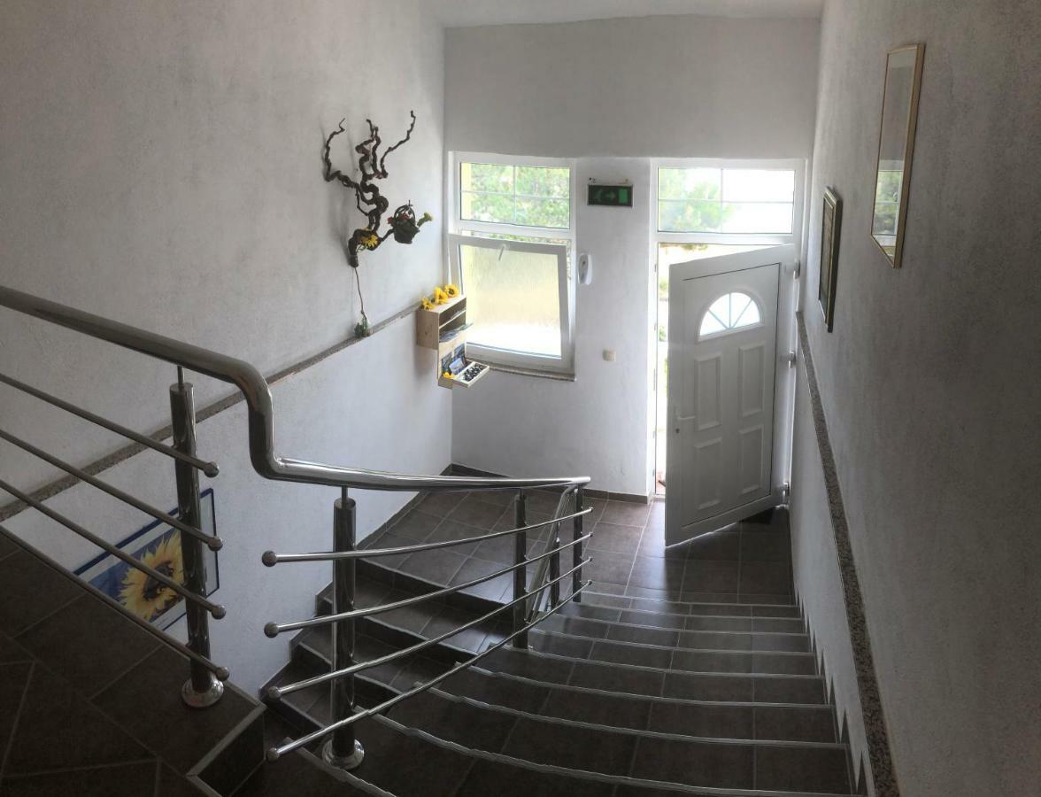 Miro Apartmani Razanac Bagian luar foto