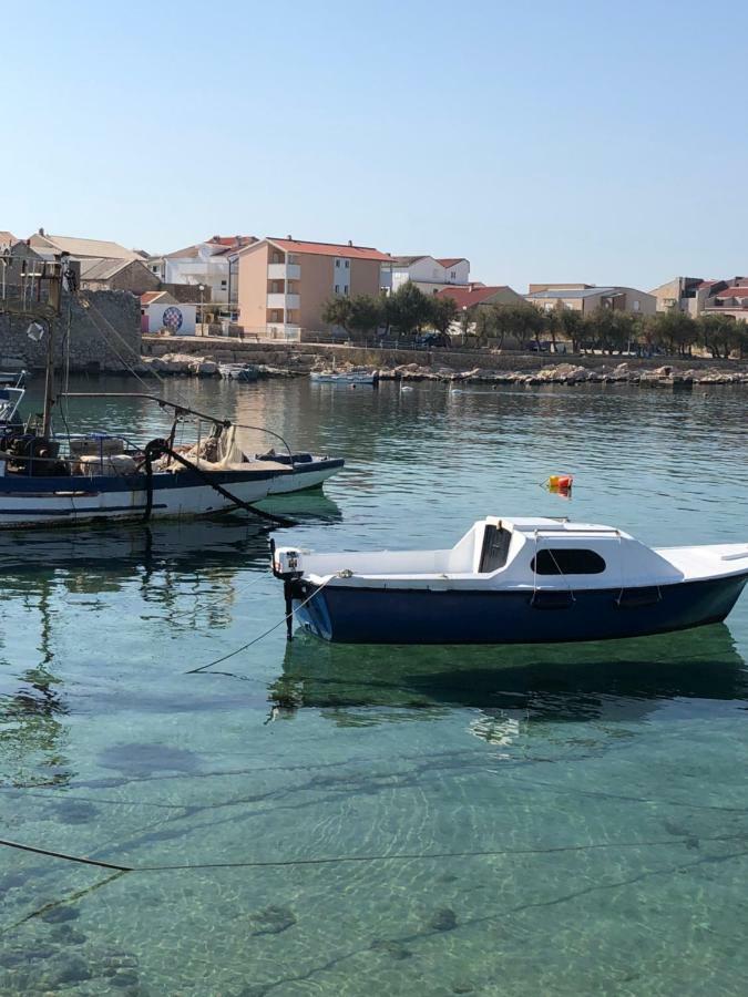 Miro Apartmani Razanac Bagian luar foto