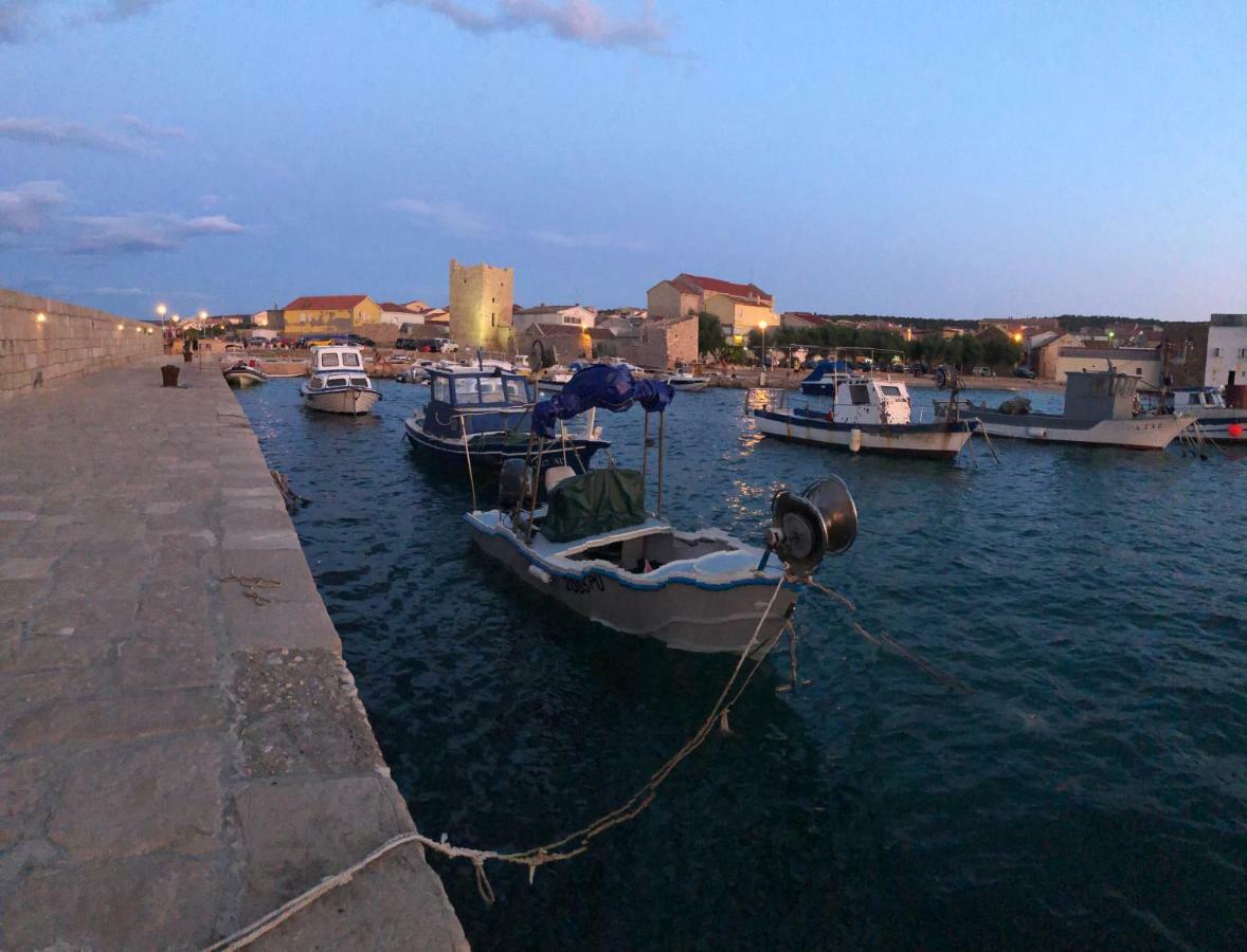 Miro Apartmani Razanac Bagian luar foto