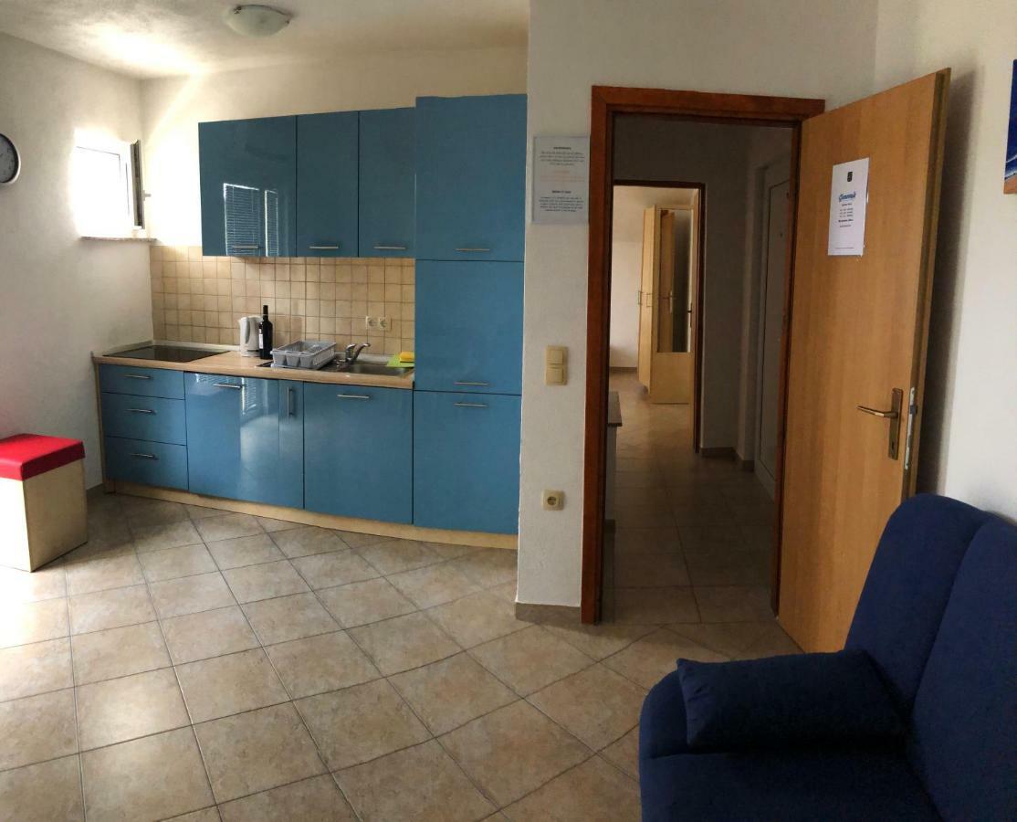 Miro Apartmani Razanac Bagian luar foto